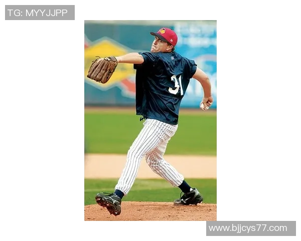 足球明星们是否也喜欢使用手机壳来保护他们的手机和展现个性呢