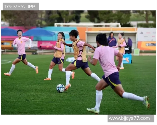 2023年全球足球明星鞋子排行榜揭晓谁是球场上的时尚先锋