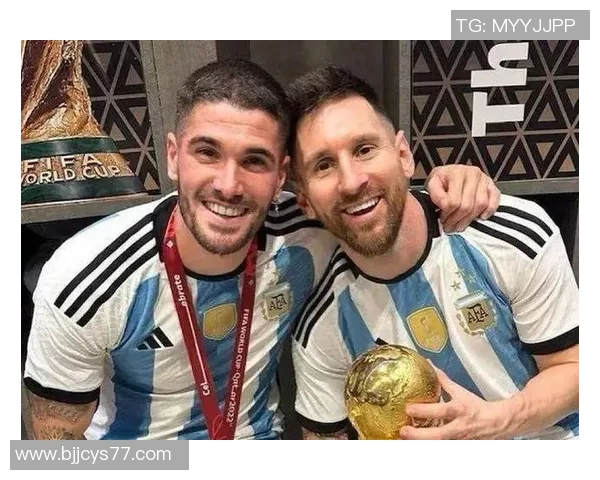 德保罗如何在赛场上踢走足球明星的传奇故事与背后真相